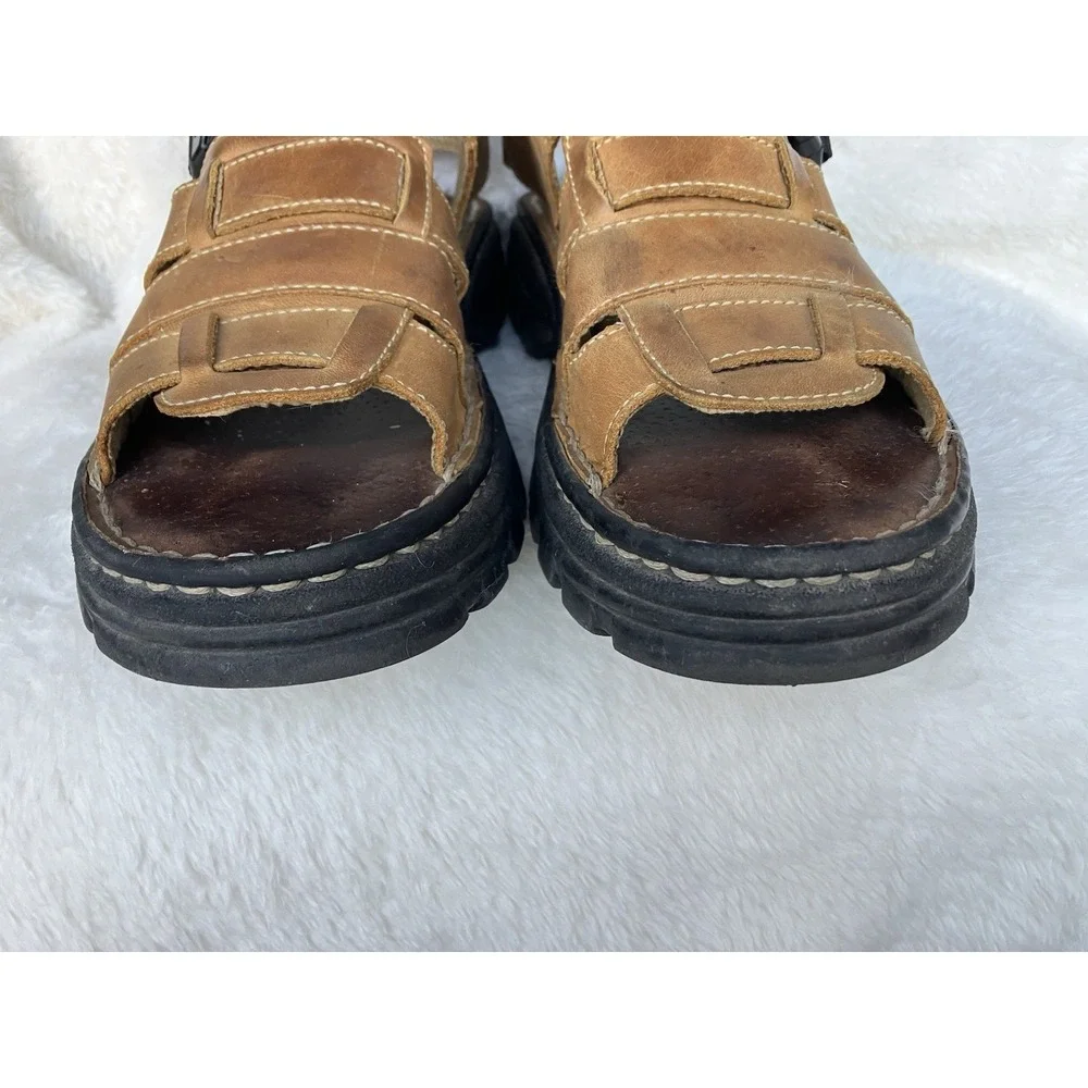 Thom McAn Chunky Heel Fishermen Sandals Men's Size 10